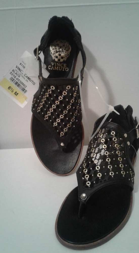🆕️ VINCE CAMUTO: Sandals